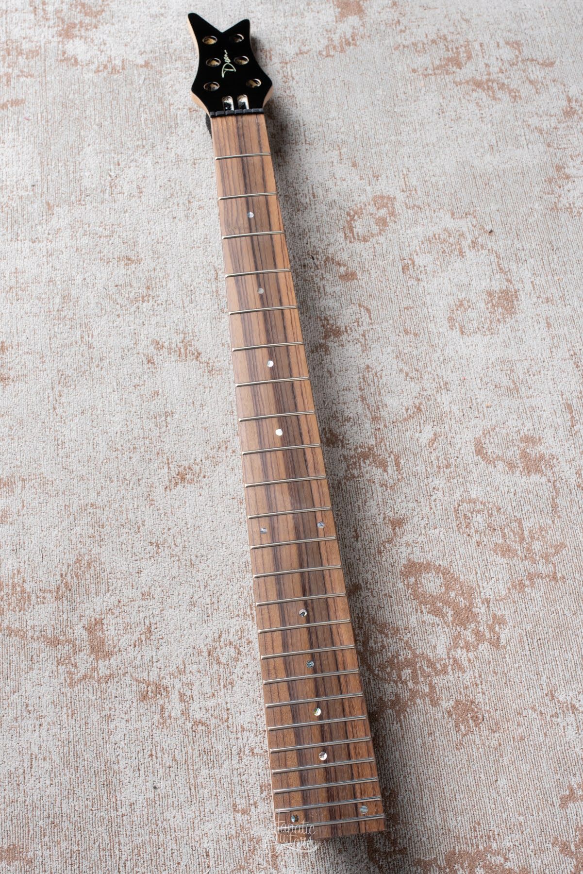 Dean 6String Bass Neck E814237 Second Hand Fanatic Guitars