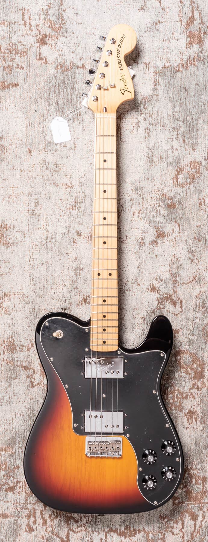Fender Classic Series ’72 Telecaster Deluxe Sunburst Fanatic Guitars