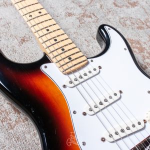 Fender American Standard Stratocaster #Z7035198 Second Hand