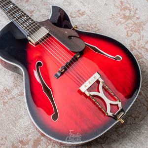 Framus Masterbuilt AZ 10 - Custom Burgundy BlackBurst