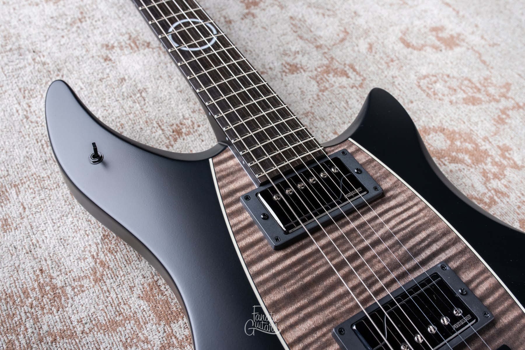 Réplique Miniature Guitare Devin Townsend Stormbender - Ornement Décoratif Avec LED - Présentoir Inclus - 25 Cm