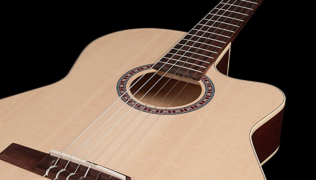 Godin Arena CW QIT Fanatic Guitars