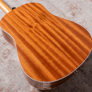 Godin Metropolis Classic QIT Natural B-Stock #048502000038 Natural