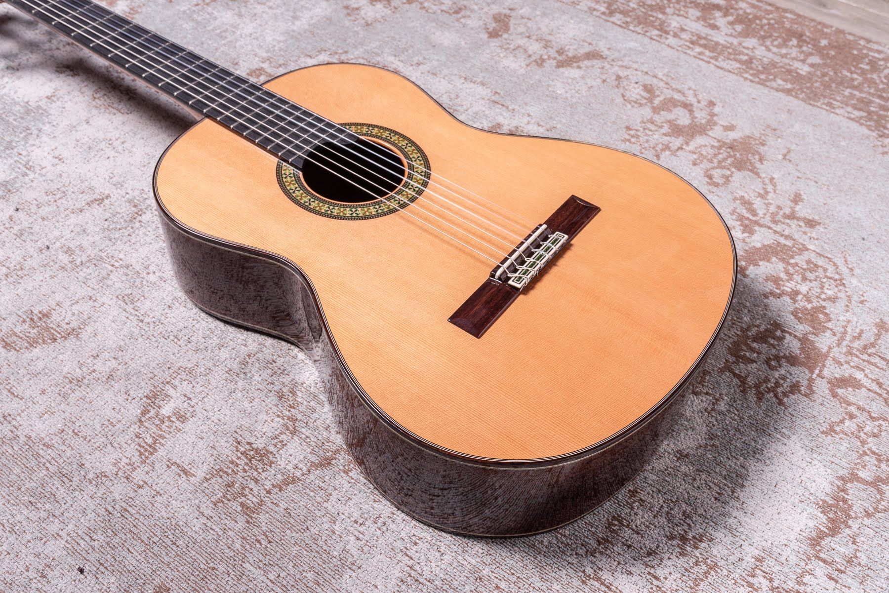 Alhambra 11P Classical Guitar – Fanatic Guitars