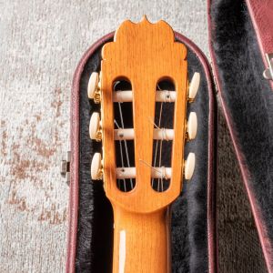 Alhambra Luthier India Montcabrer Laca nitro