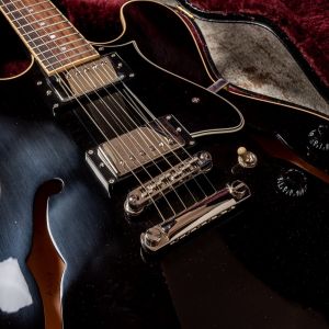 Heritage Standard H-535 Semi-Hollow Ebony