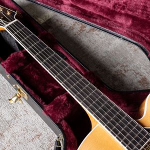 Heritage Standard Eagle Classic Hollow Antique Natural