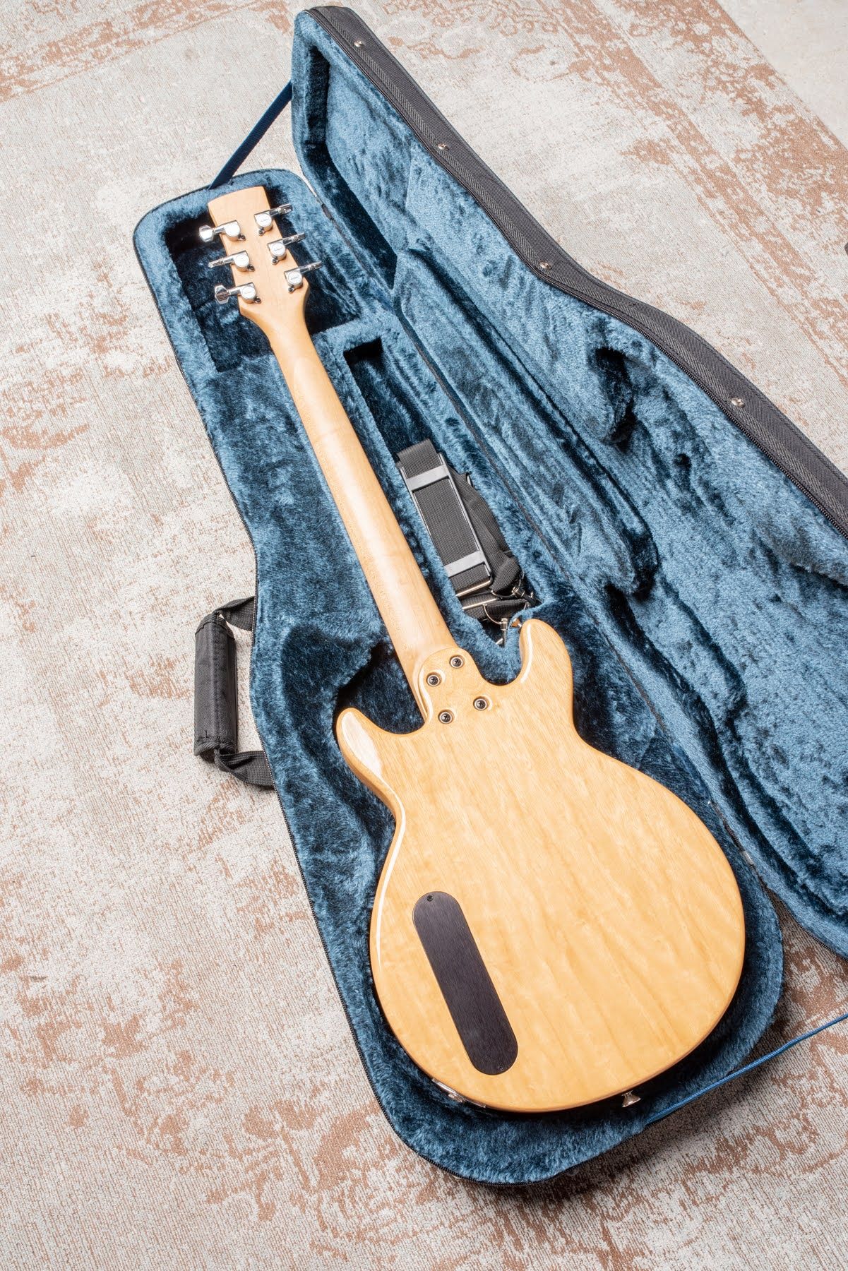 Jackson JJ1 Scott Ian Signature Natural BStock Fanatic Guitars