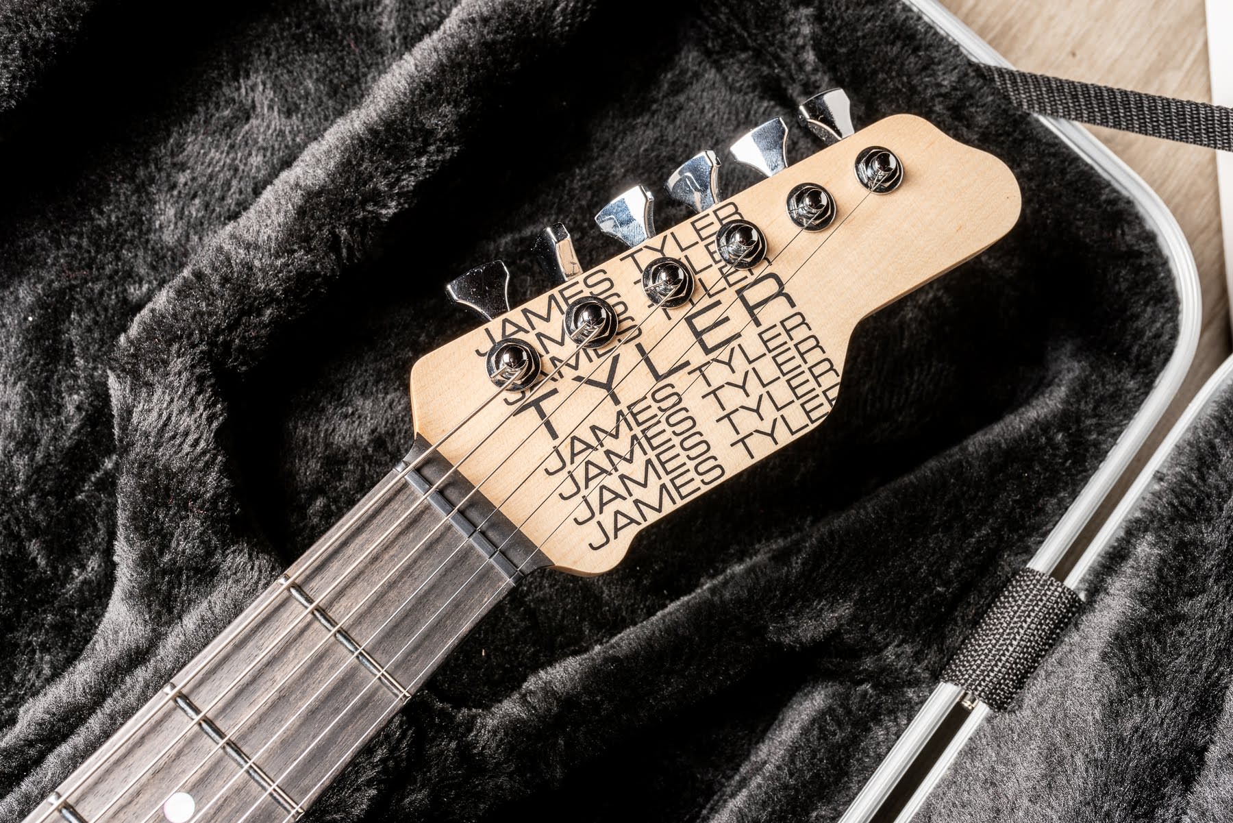 James Tyler Studio Elite HD Japan - Cherry Sunburst