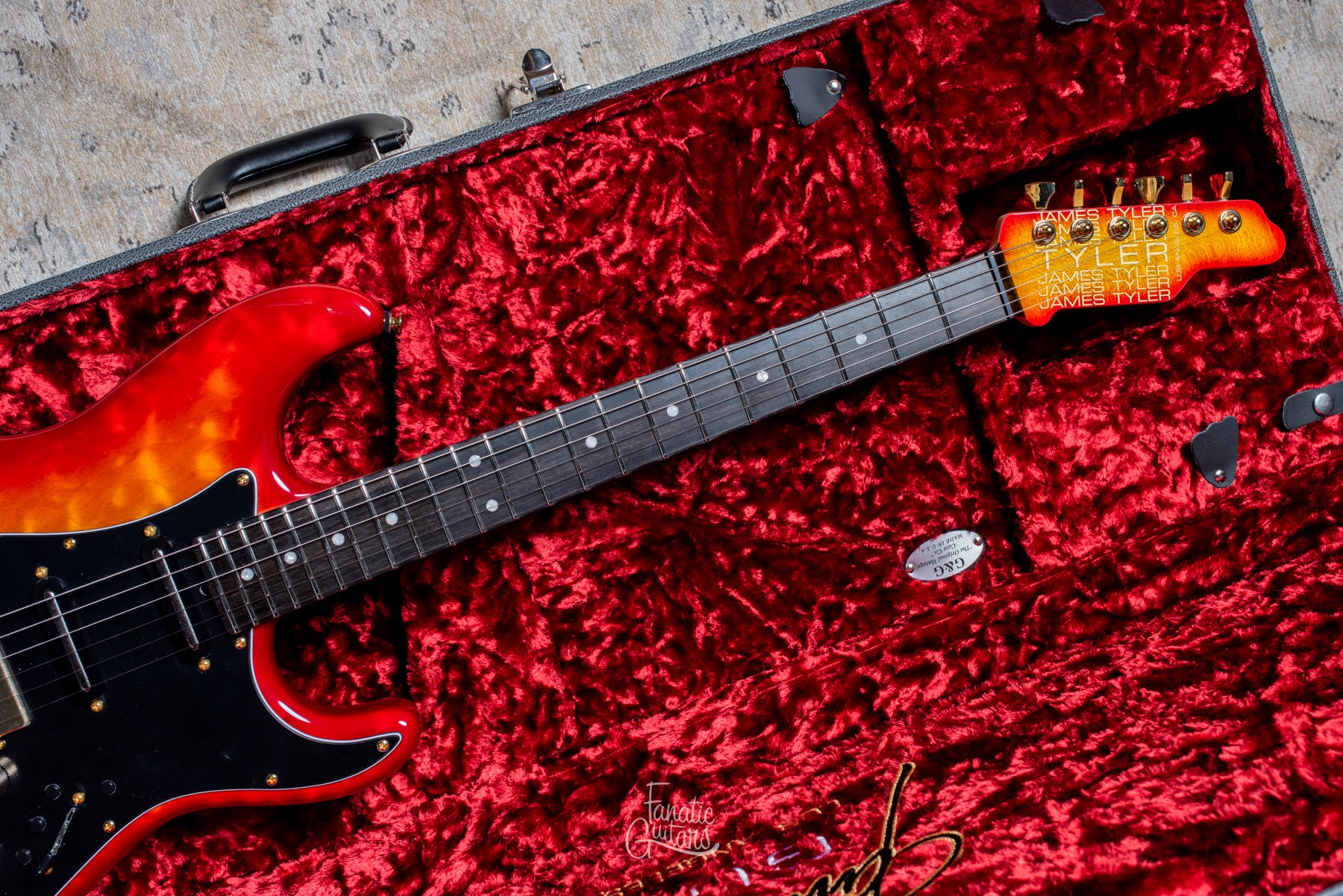 James Tyler L.A. Studio Classic - Cherry Sunburst #23553