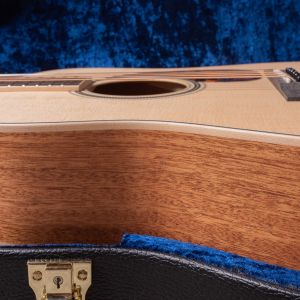 Larrivee D-03 Mahogany W/Shadow Nanoflex System