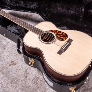 Larrivee OM-40R Rosewood