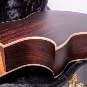 Larrivée C-03R-TE Tommy Emmanuel Custom