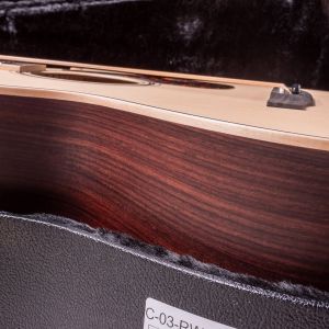 Larrivée C-03R-TE Tommy Emmanuel Custom