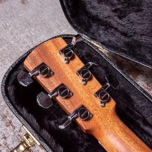 Larrivée VM-03 Mahogany