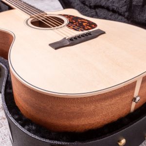 Larrivée VM-03 Mahogany