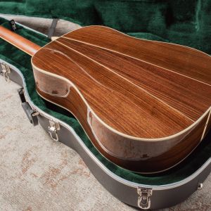 Martin D-35 Dreadnought