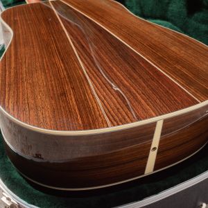 Martin D-35 Dreadnought