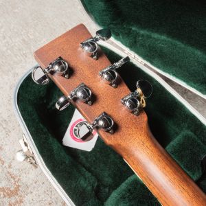 Martin D-35 Dreadnought