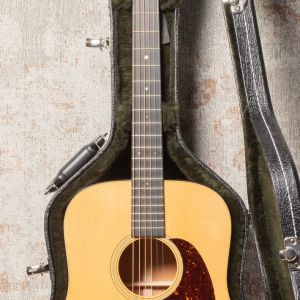 Martin D-18 Dreadnought
