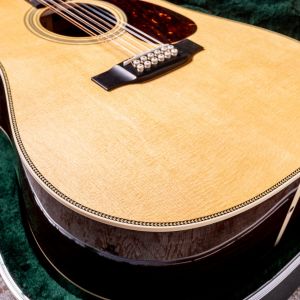 Martin HD12-28 Dreadnought