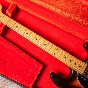 Music Man Sabre II Sunburst Segunda Mano