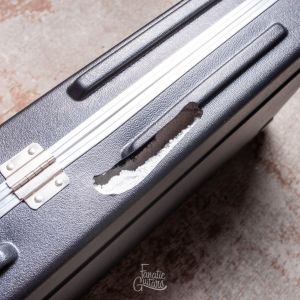 Music Man Estuche Bajo B-Stock