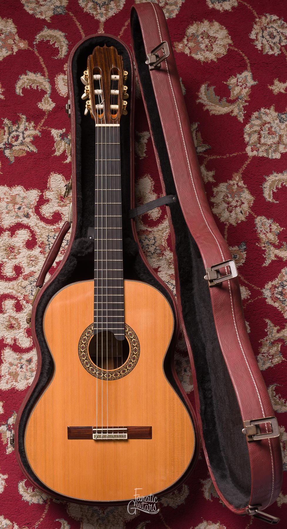Alhambra Luthier India Montcabrer Goma-Laca Entera #2127 Segunda Mano