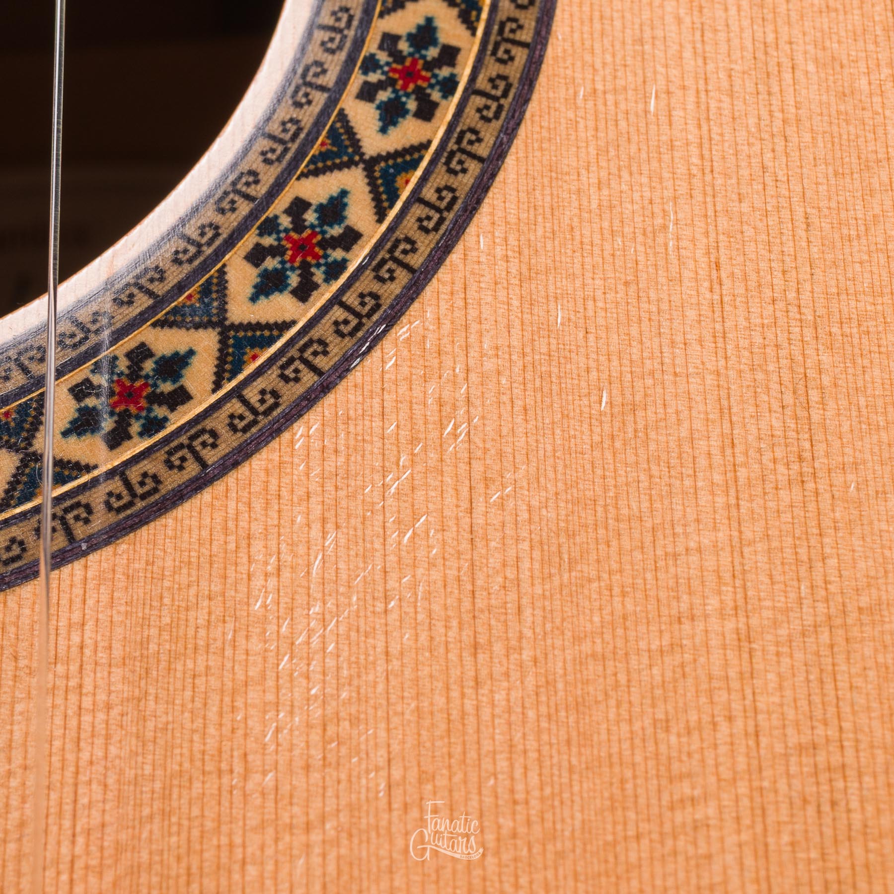 Alhambra Luthier India Montcabrer Goma-Laca Entera #2127 Segunda Mano