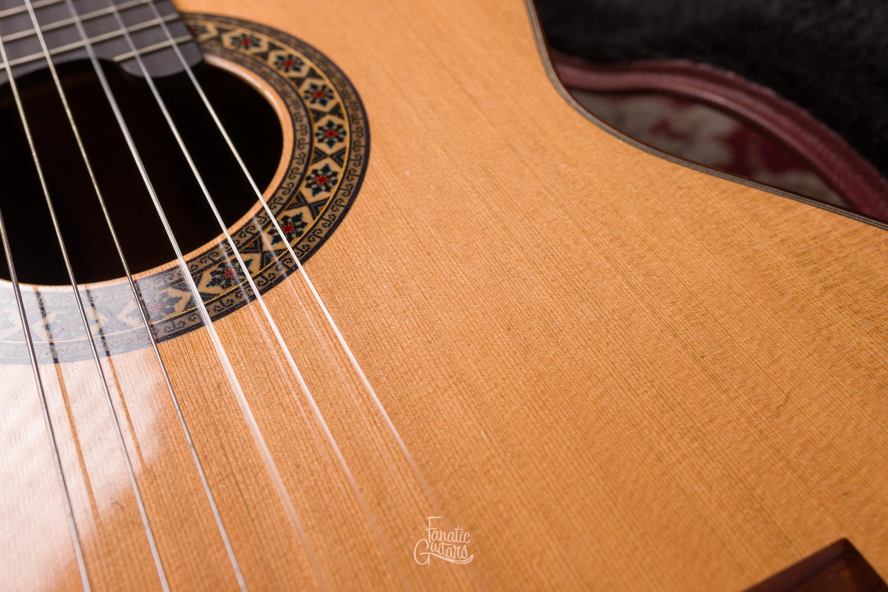 Alhambra Luthier India Montcabrer Goma-Laca Entera #2127 Segunda Mano