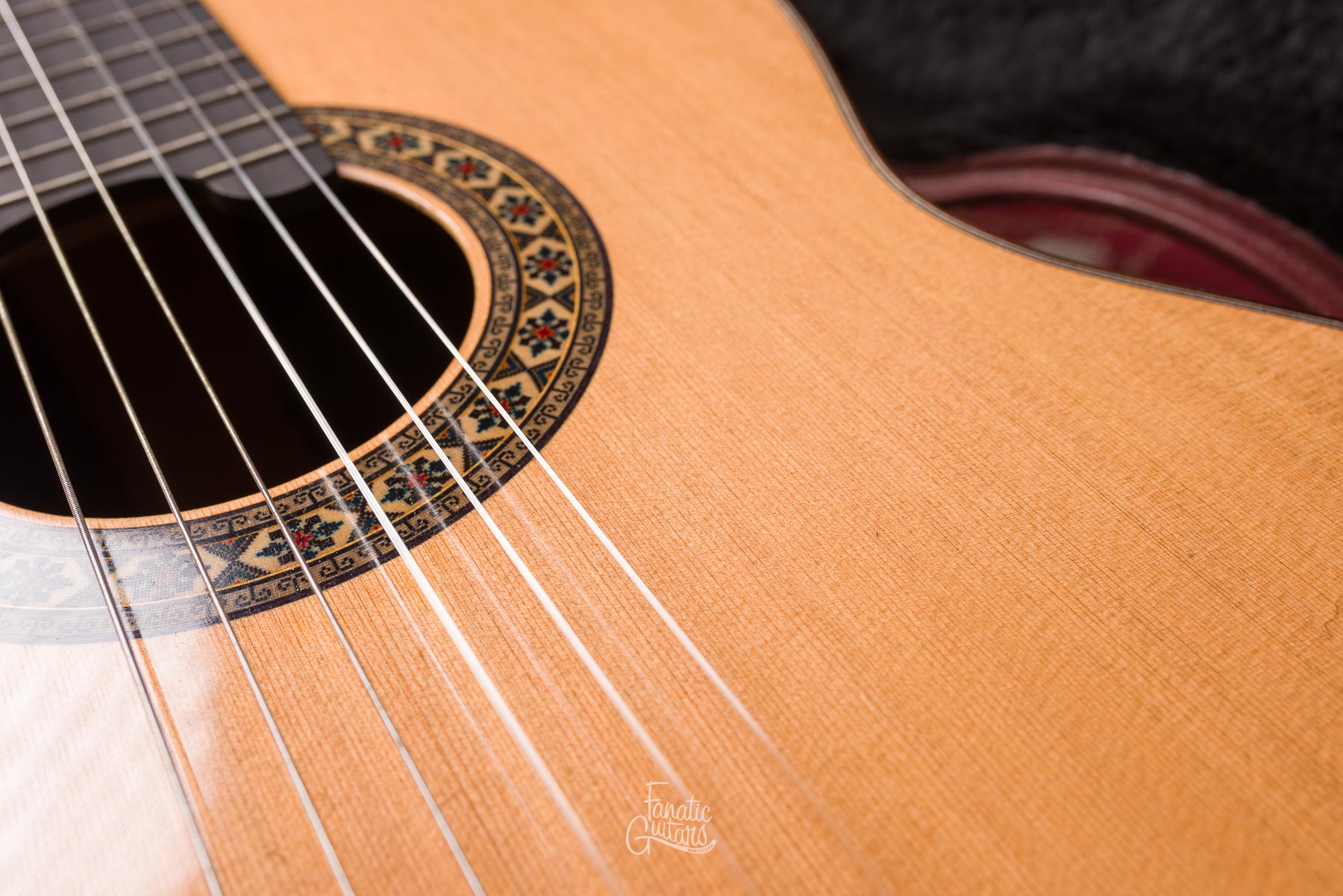 Alhambra Luthier India Montcabrer Goma-Laca Entera #2127 Segunda Mano