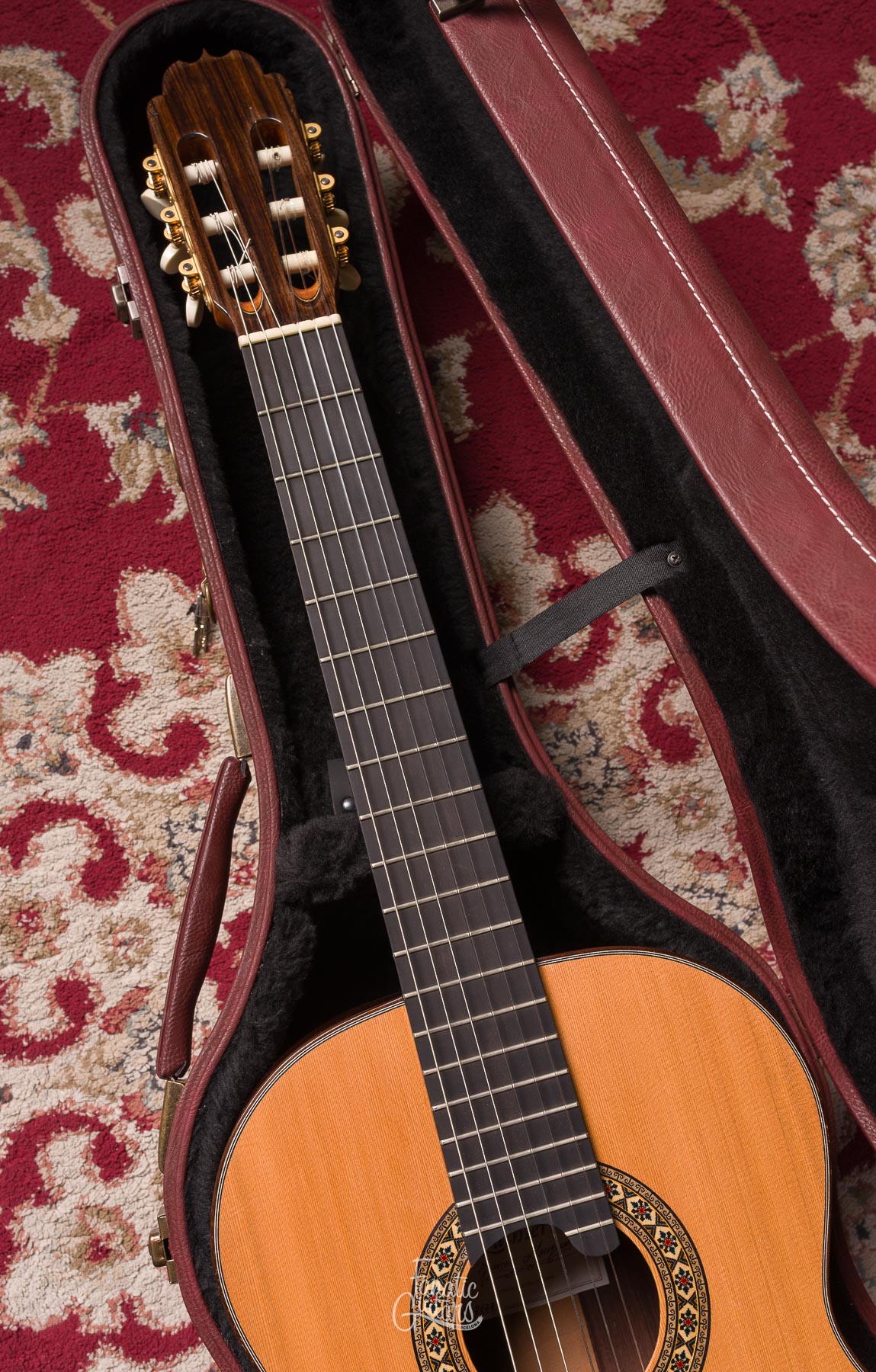 Alhambra Luthier India Montcabrer Goma-Laca Entera #2127 Segunda Mano