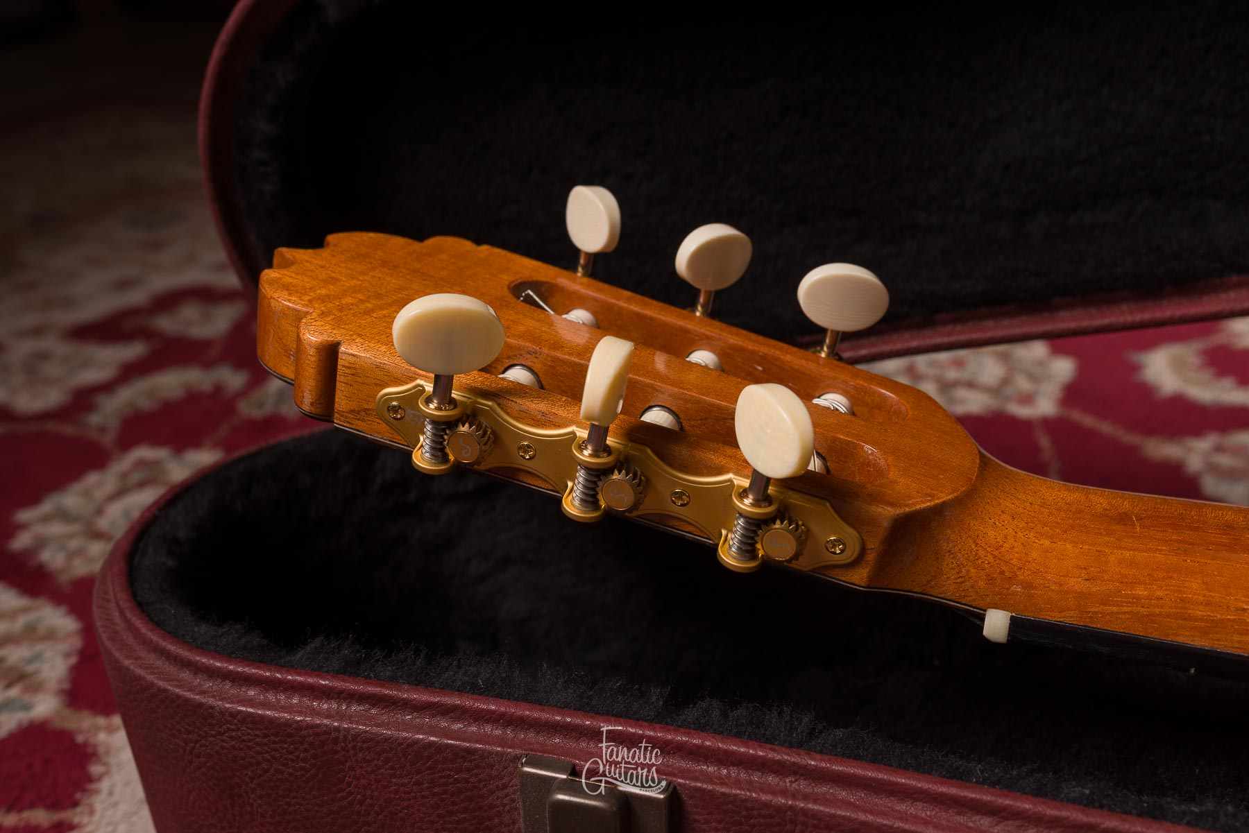 Alhambra Luthier India Montcabrer Goma-Laca Entera #2127 Segunda Mano