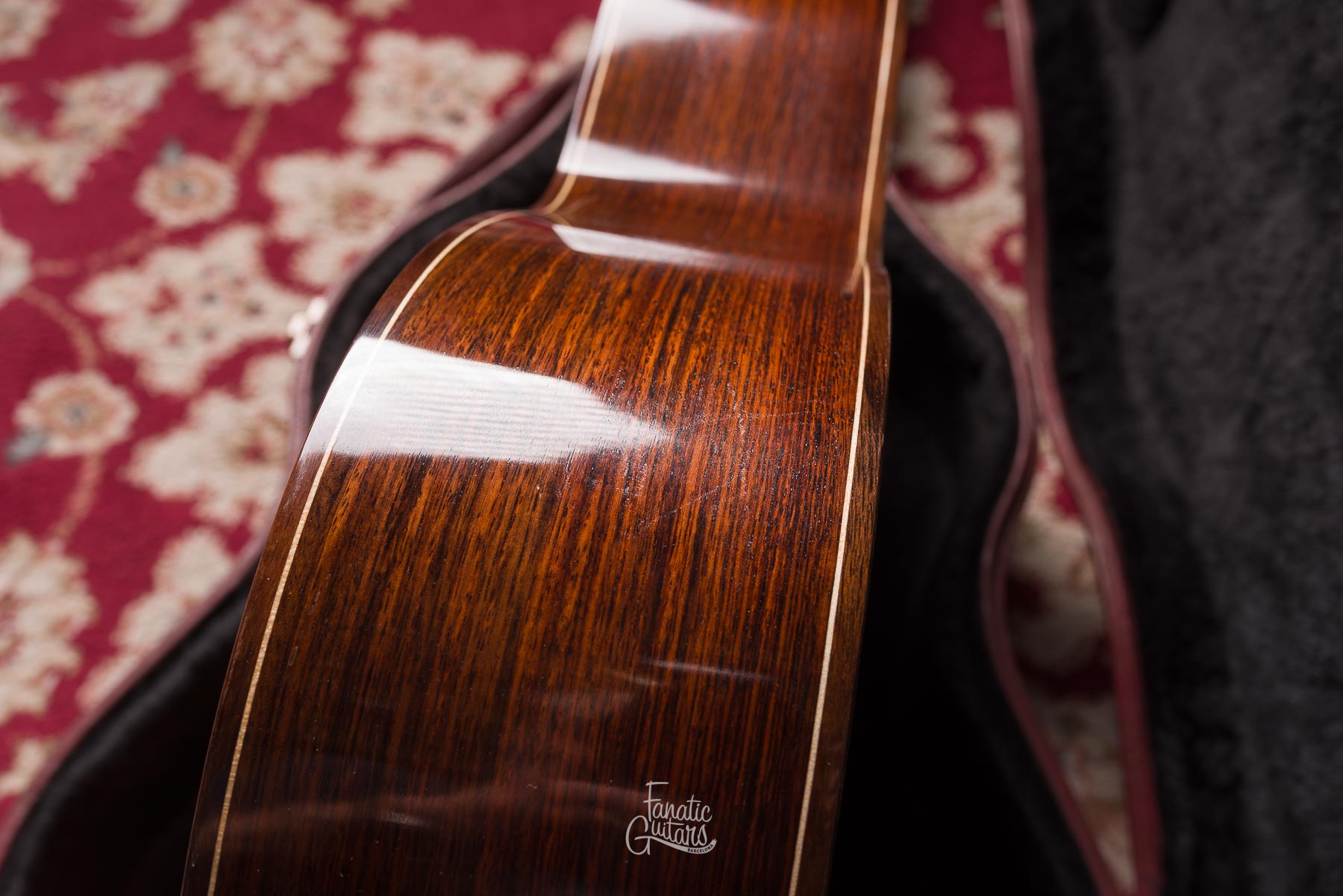 Alhambra Luthier India Montcabrer Goma-Laca Entera #2127 Segunda Mano