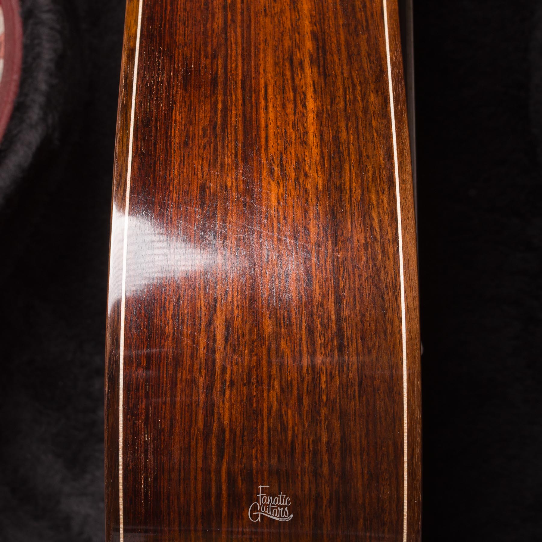 Alhambra Luthier India Montcabrer Goma-Laca Entera #2127 Segunda Mano