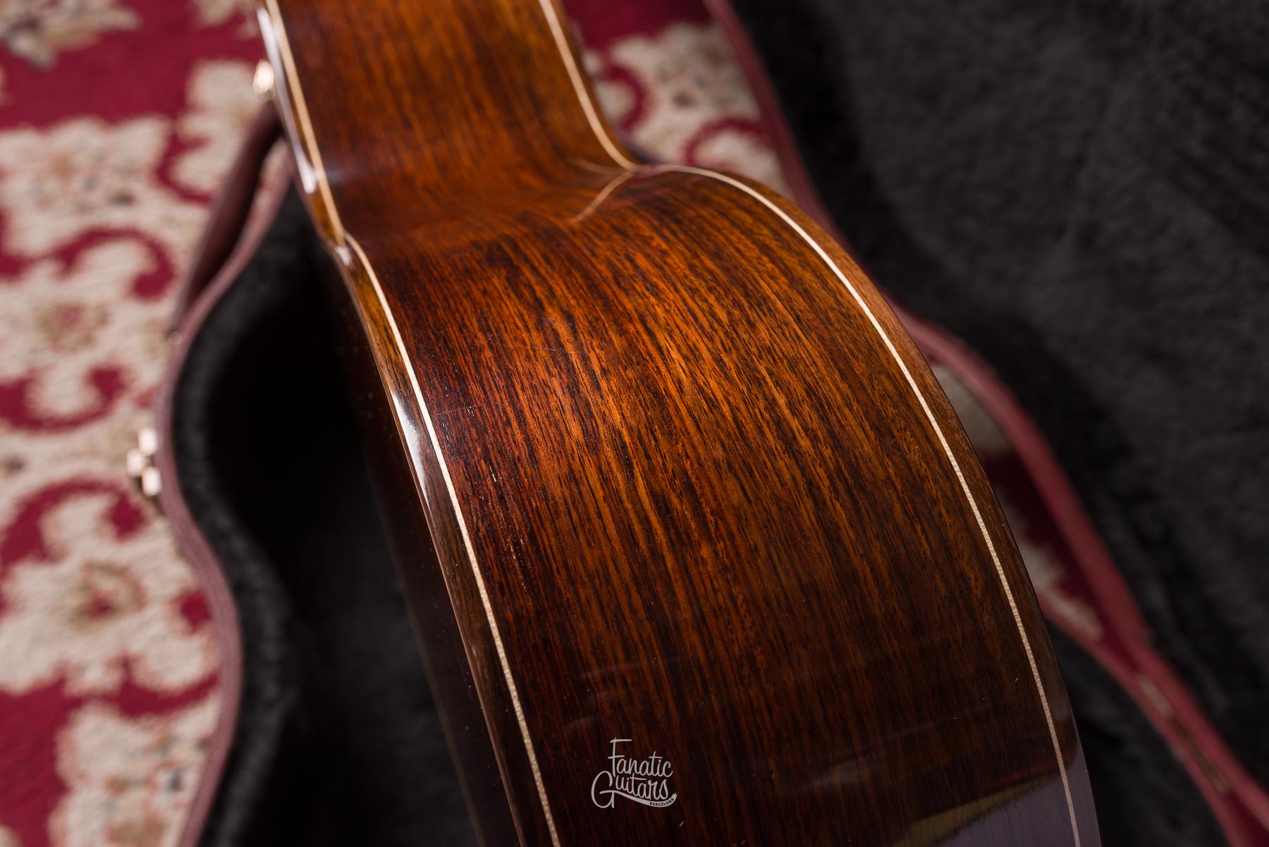 Alhambra Luthier India Montcabrer Goma-Laca Entera #2127 Segunda Mano