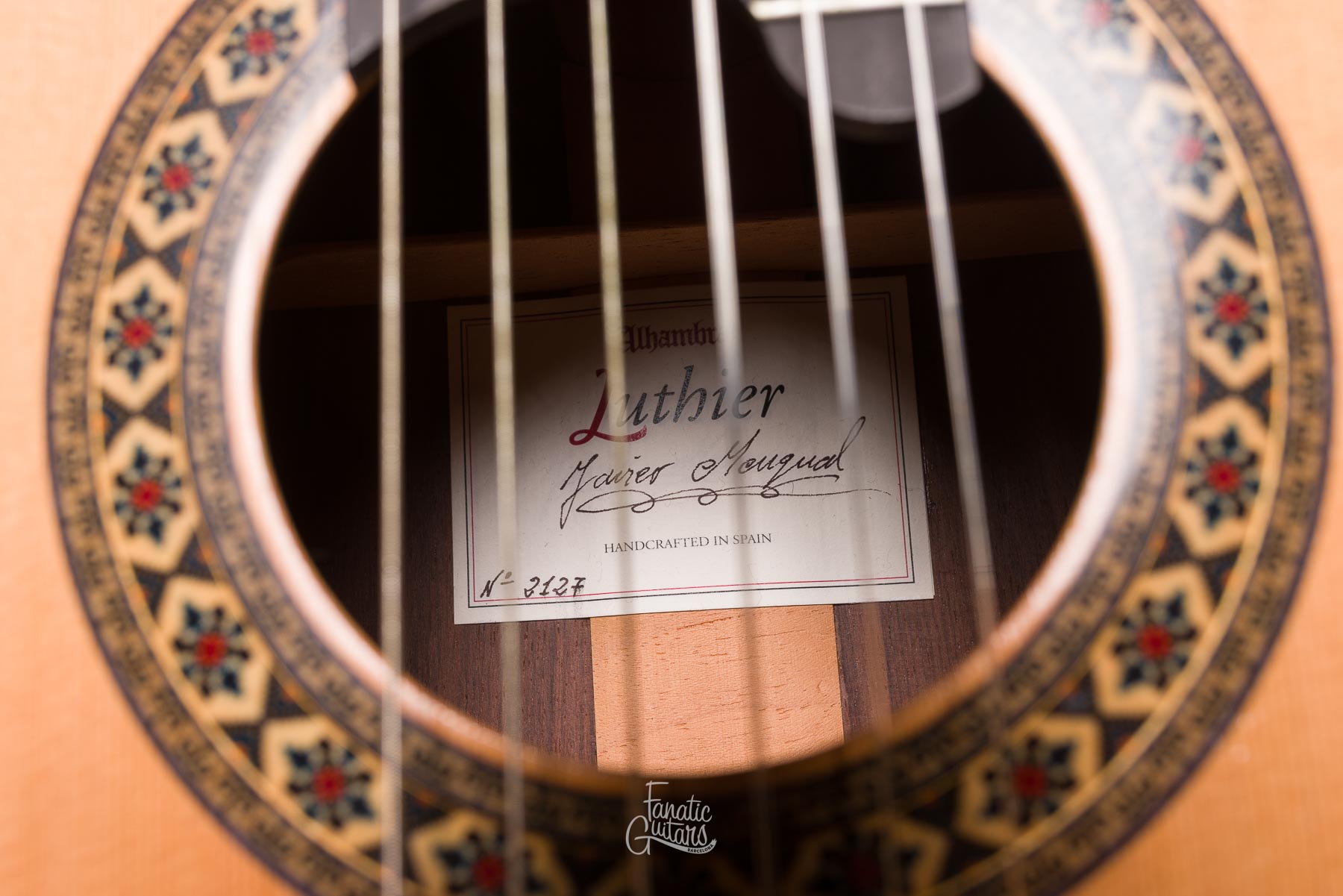Alhambra Luthier India Montcabrer Goma-Laca Entera #2127 Segunda Mano