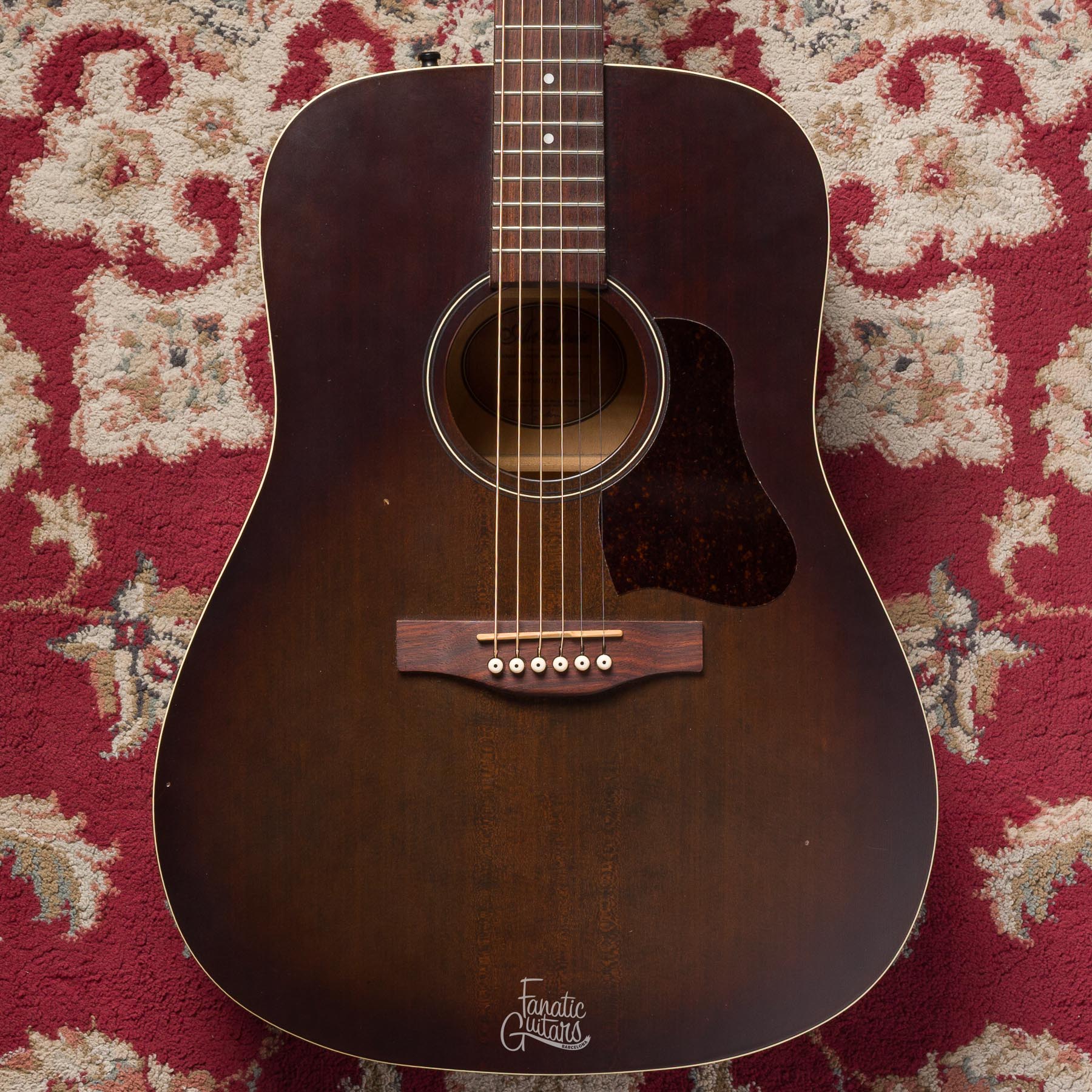 Art & Lutherie Americana - Bourbon Burst #045600001170 Segunda Mano