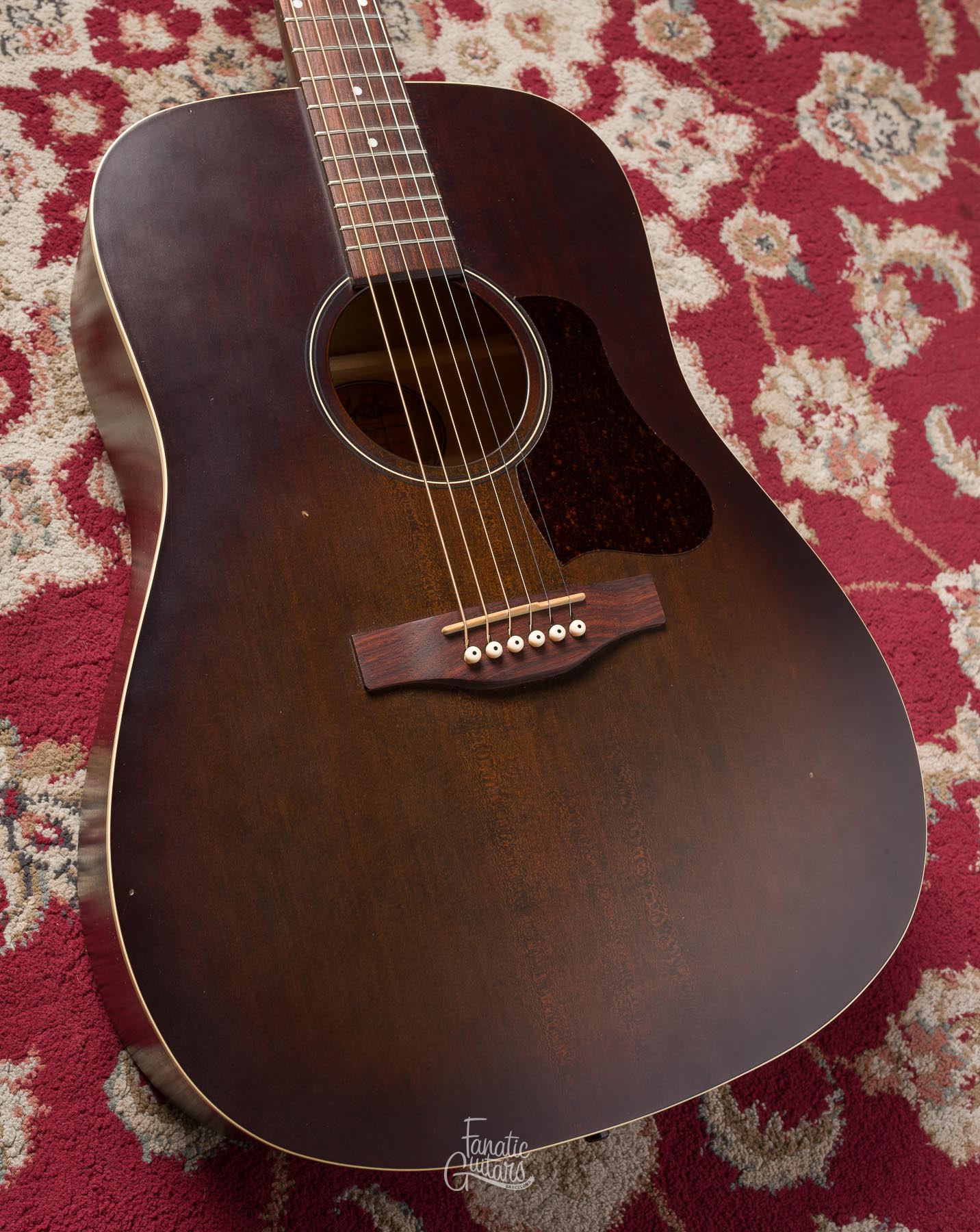 Art & Lutherie Americana - Bourbon Burst #045600001170 Segunda Mano