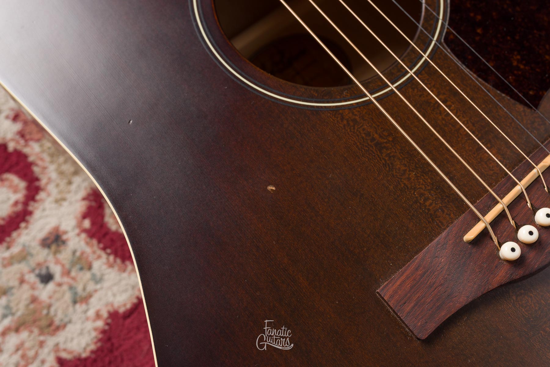 Art & Lutherie Americana - Bourbon Burst #045600001170 Segunda Mano