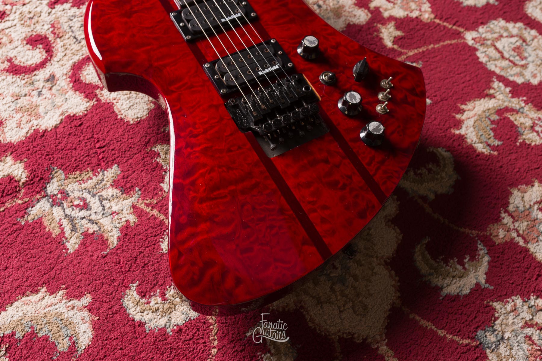 BC Rich Mockingbird ST - Transparent Red #E08083256 Segunda Mano