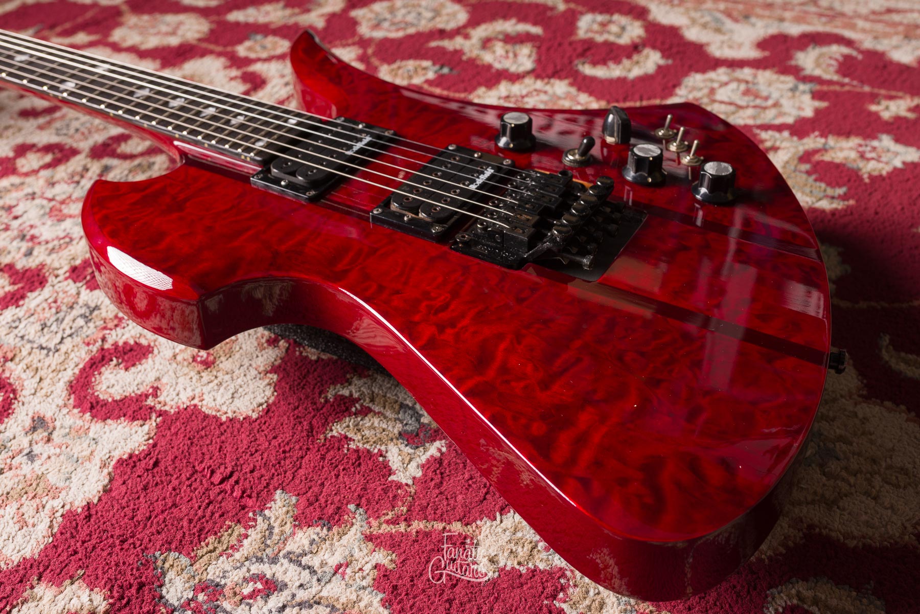BC Rich Mockingbird ST - Transparent Red #E08083256 Segunda Mano