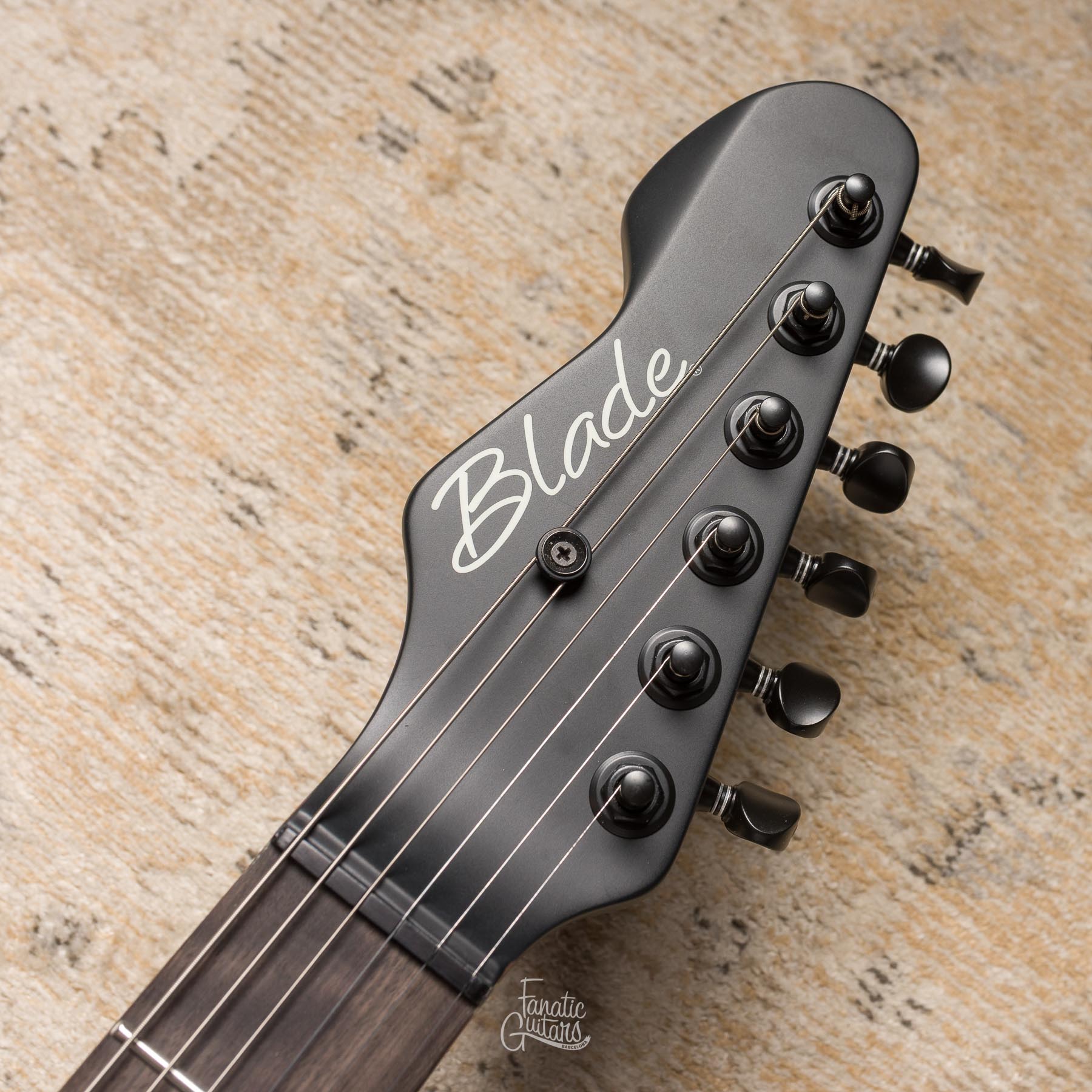 Blade Guitars Dayton Bulldozer - Matt Black