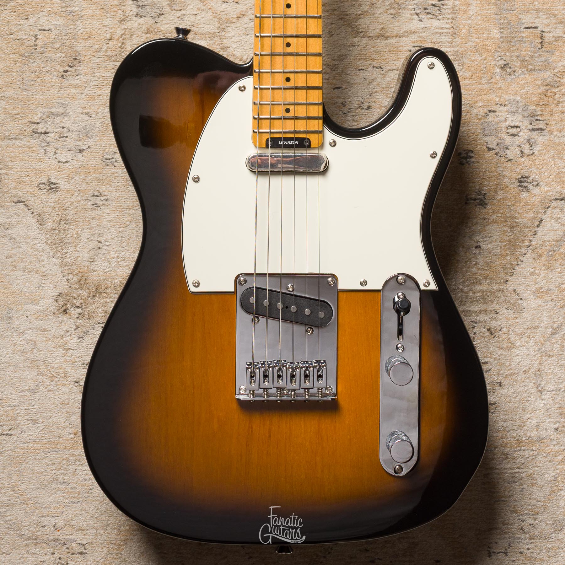 Blade Delta Standard - 2-Tone Sunburst