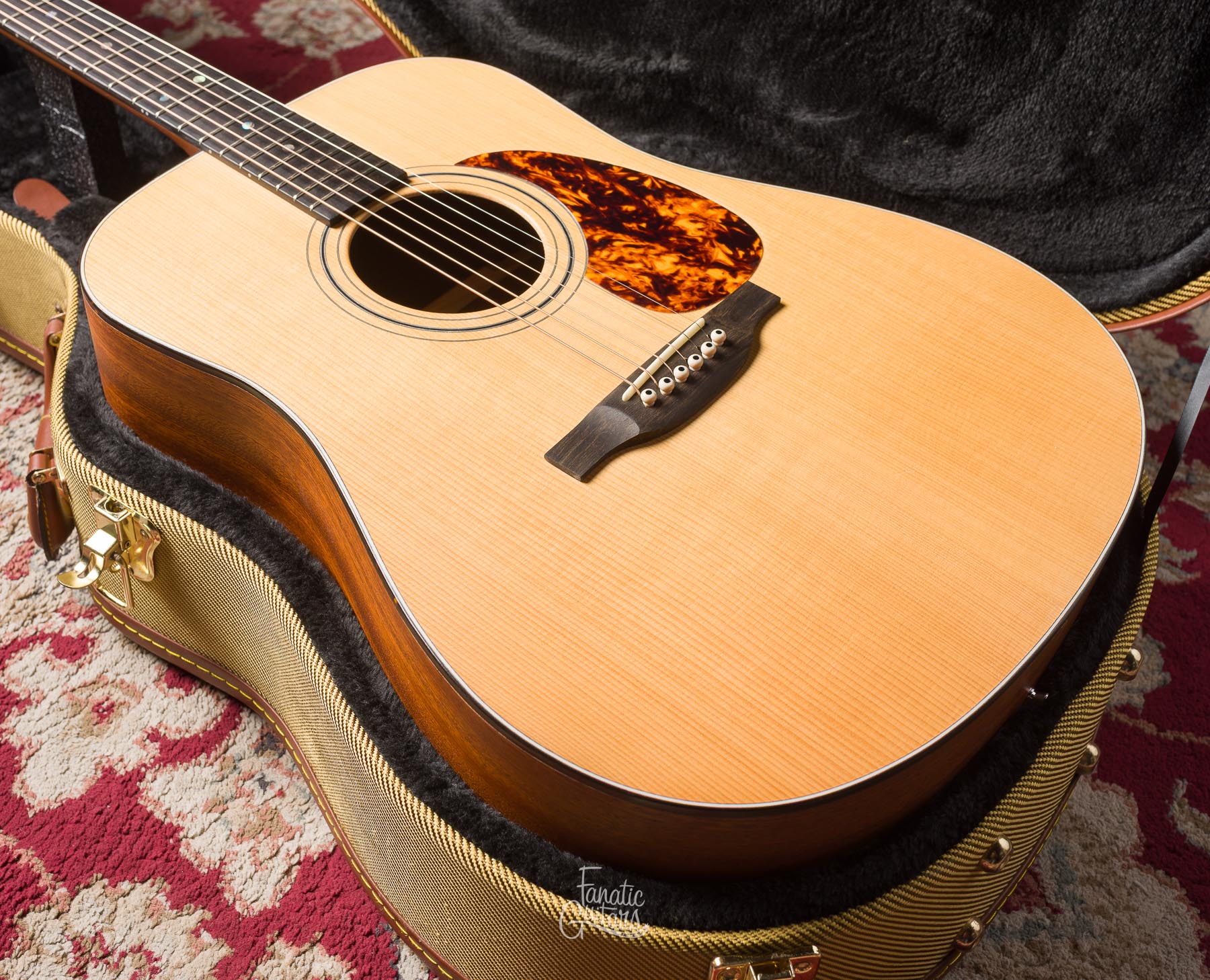 Boucher Genuine Natural Goose Dreadnought #NL1285D Second Hand