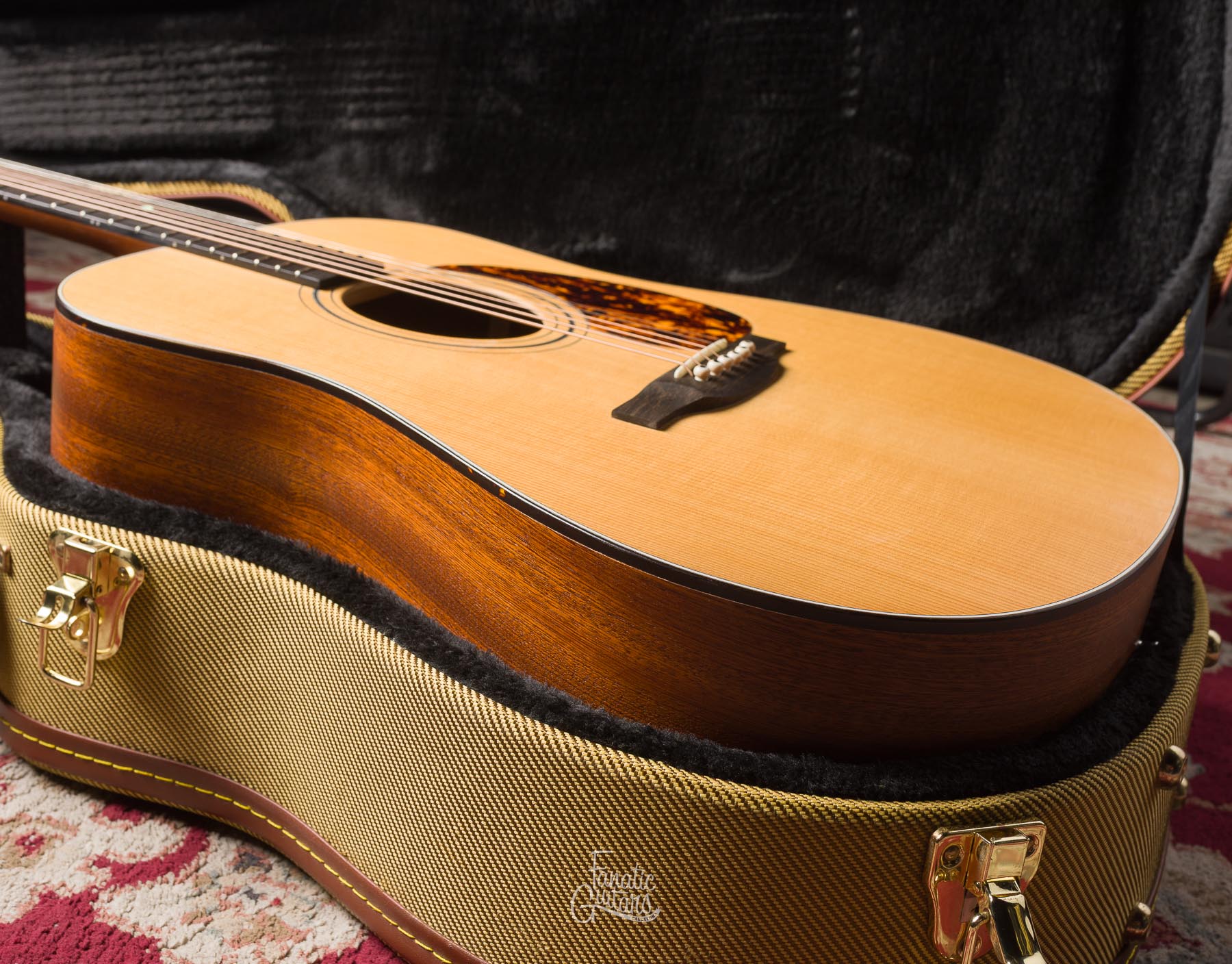 Boucher Genuine Natural Goose Dreadnought #NL1285D Second Hand