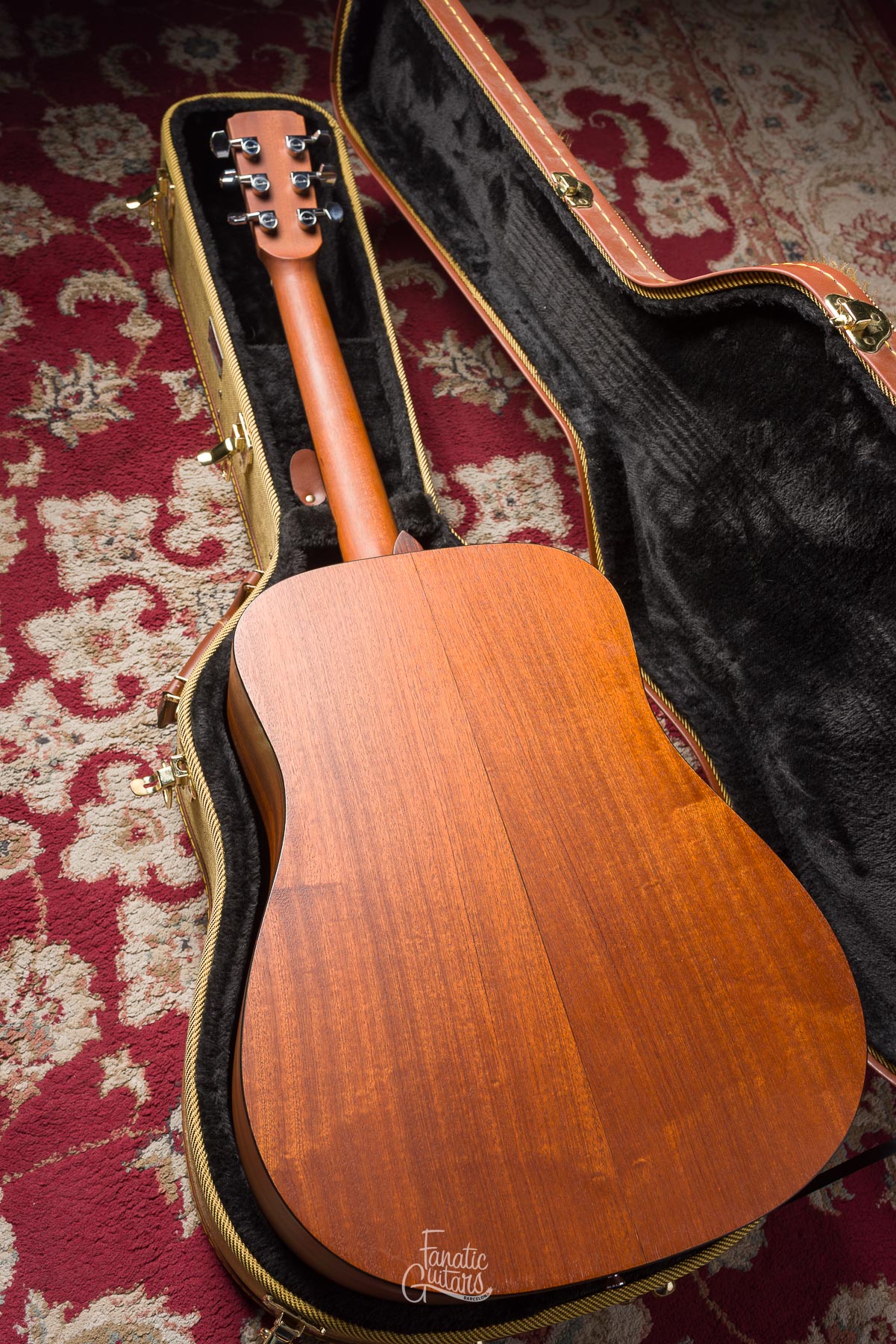 Boucher Genuine Natural Goose Dreadnought #NL1285D Second Hand