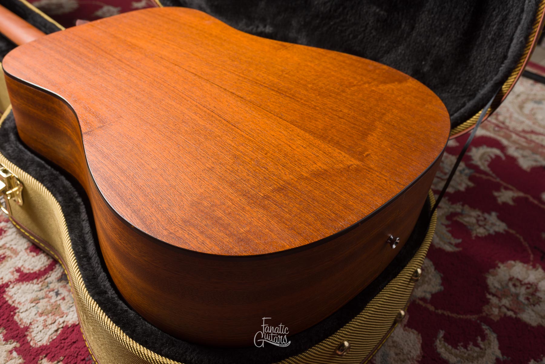 Boucher Genuine Natural Goose Dreadnought #NL1285D Second Hand