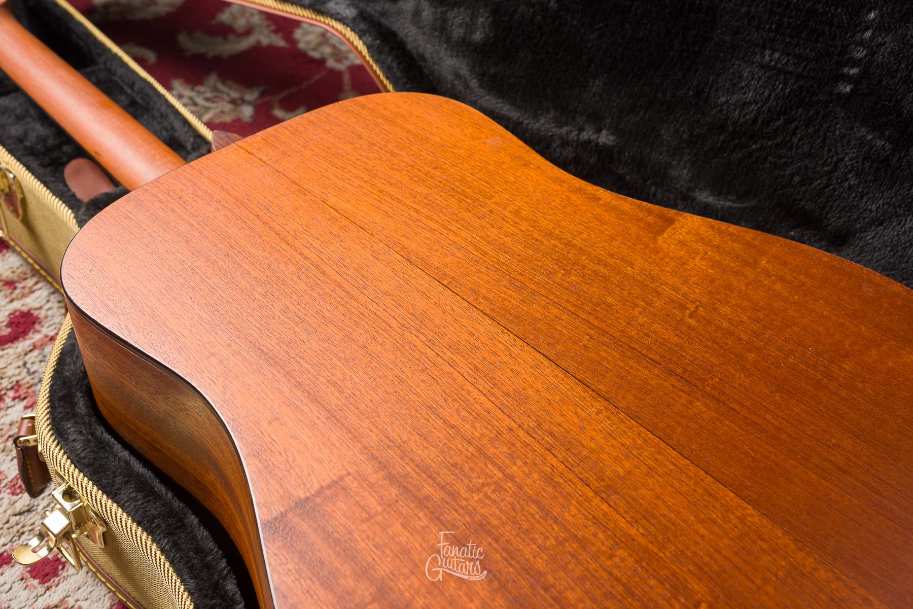 Boucher Genuine Natural Goose Dreadnought #NL1285D Second Hand