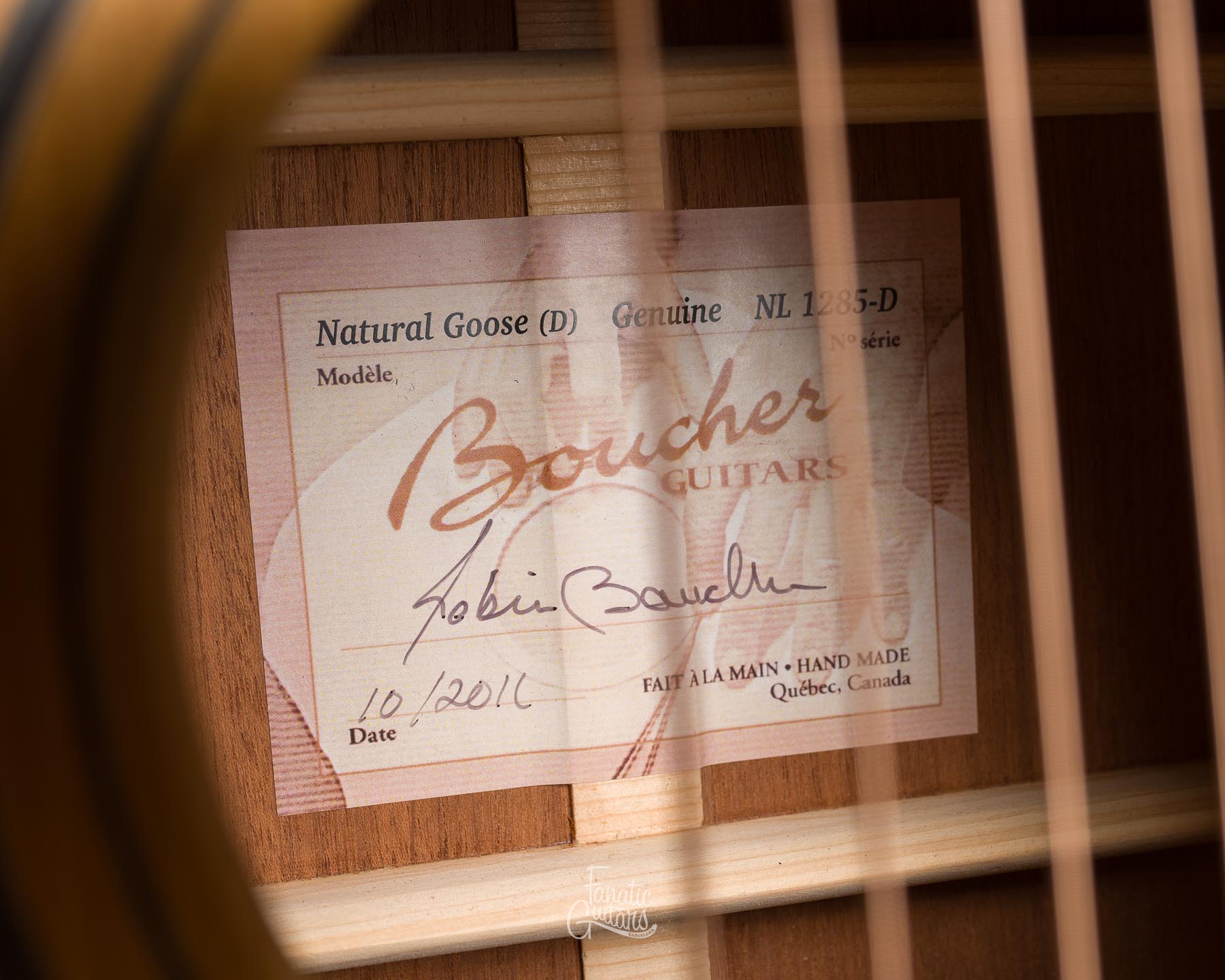 Boucher Genuine Natural Goose Dreadnought #NL1285D Second Hand